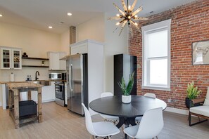 Interior - The Swiss Post Apartment A (Highland)