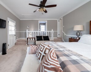 6 Schlafzimmer, Schreibtisch, Bügeleisen/Bügelbrett, kostenloses WLAN