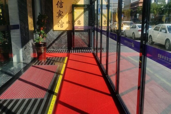 Exterior - Homeinn Pebble Hotel (Shengzhou Shengzhou Avenue Kaiyuan Plaza) (Shengzhou)