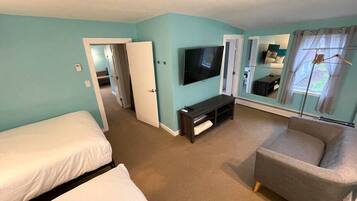 2 bedrooms, desk, iron/ironing board, travel cot