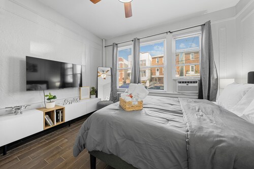 Fascinating apartment 10 min path and 20 min New York 