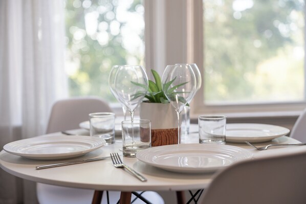 Dining - Fascinating apartment 10 min path and 20 min New York  (Jersey City)