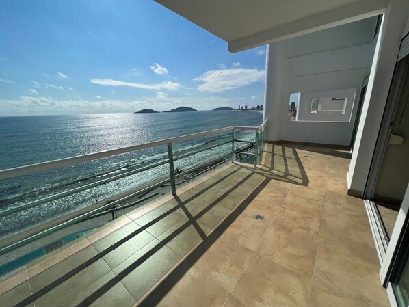 Property grounds - Beautiful apartment located in the heart of the malecon. (Mazatlán)