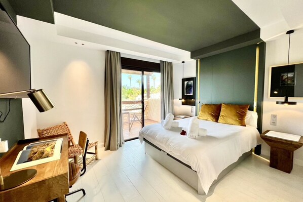 3 bedrooms, internet, bed sheets