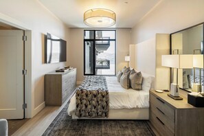 3 dormitorios, escritorio, wifi y ropa de cama