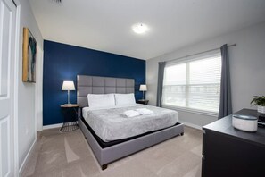 4 bedrooms, desk, iron/ironing board, travel cot