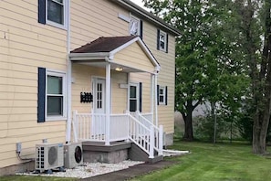 Exterior - Unfurnished Remodeled apartment For Rent (Masury)