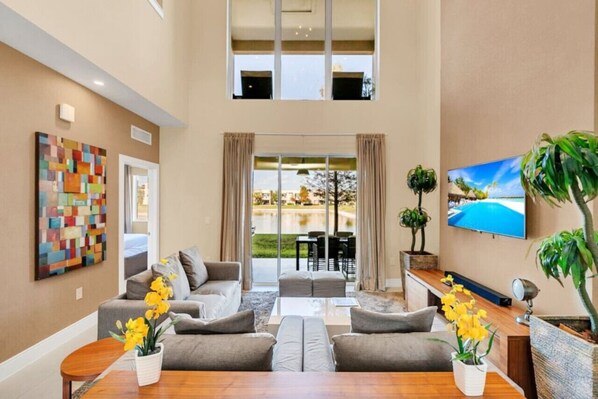 Televisión y estéreo 