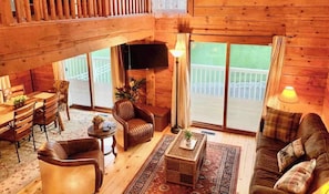 TV, fireplace, video games, foosball - Heartwood Lavish Cottage in the Smoky Mountains (Pigeon Forge)