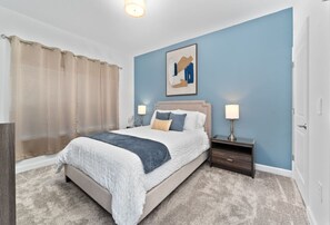 4 quartos, ferros/tábuas de passar roupa, berço de viagem, Wi-Fi