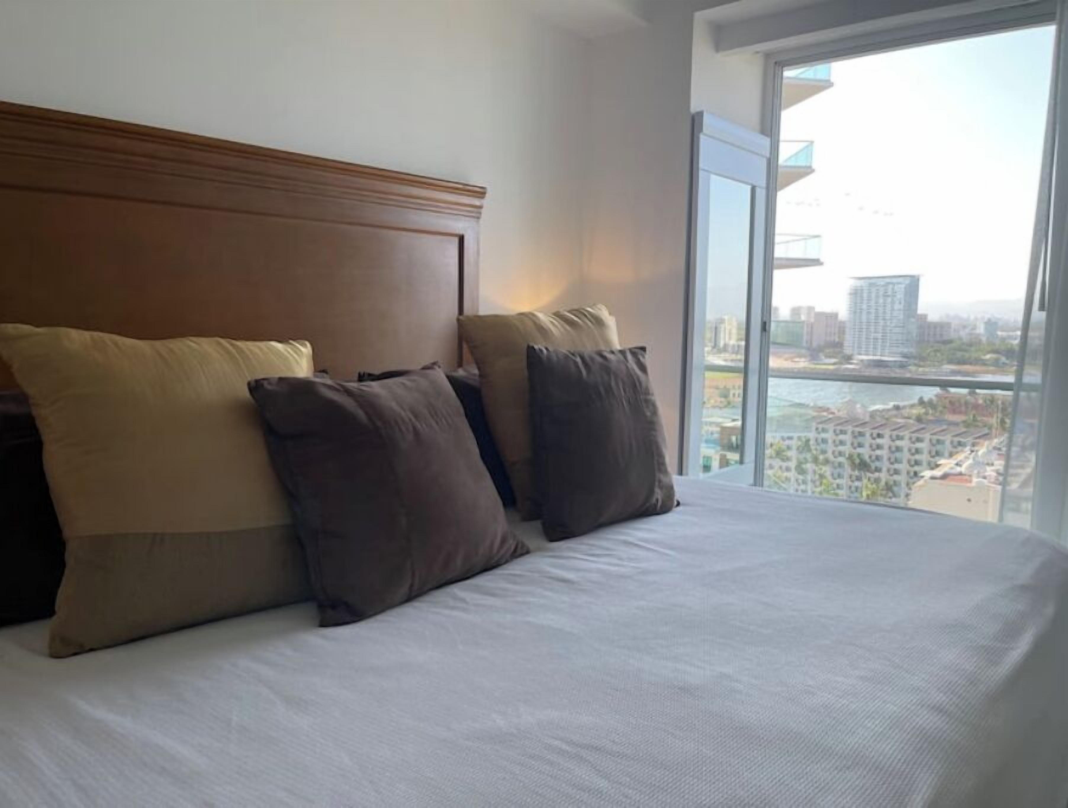 1 bedroom, in-room safe, desk, WiFi