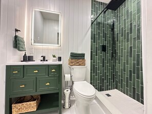 Shower, eco-friendly toiletries, hair dryer, bidet