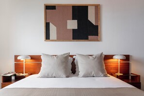 2 bedrooms, iron/ironing board, WiFi, bed sheets - Casa Amarela da Fajã da Areia (São Vicente)