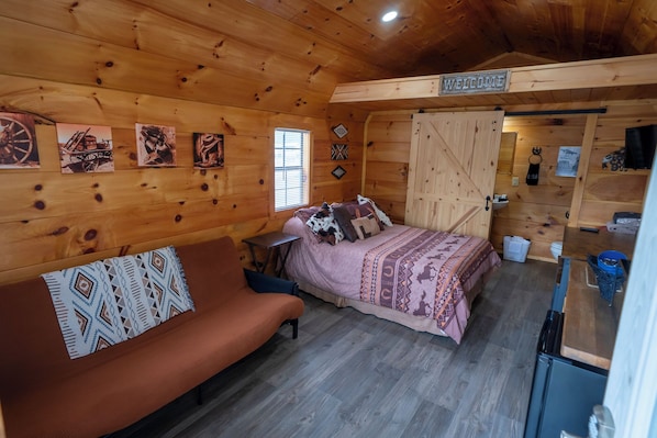 1 bedroom, WiFi, bed sheets, wheelchair access