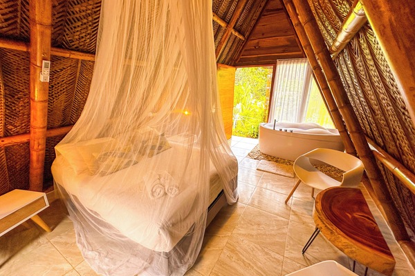 Deluxe Bungalow, Balcony, Garden View | 1 bedroom, in-room safe, WiFi (free)