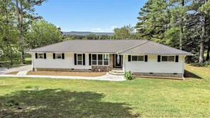 Exterior - Charming 3-bedroom house with AC and WiFi in Resaca (Resaca)