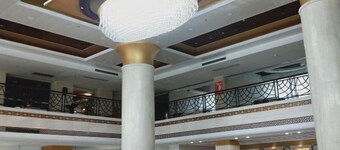 Apollo Hotel