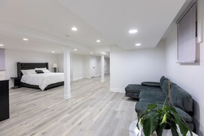 4 dormitorios, tabla de planchar con plancha, wifi gratis y ropa de cama