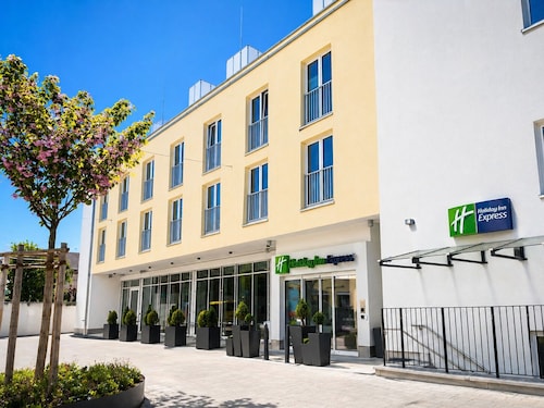 Holiday Inn Express Munich Airport - Erding by IHG