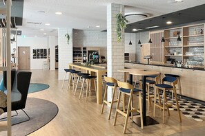 Bar (di hartanah)