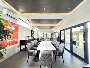 Villa luxueuse, 4 chambres | Aire de séjour