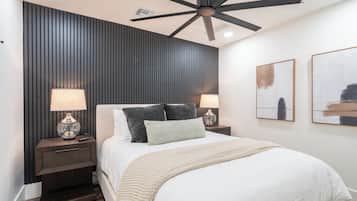 7 bedrooms, desk, iron/ironing board, travel crib