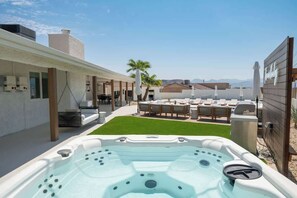 Terrace/patio - Pickleball & Pool | Spa • Fire Pit • Near Marina (Lake Havasu City)