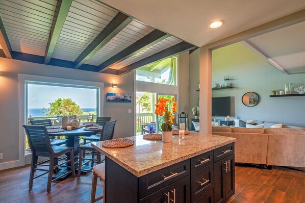 Private kitchen - Puamana 16B (Princeville)