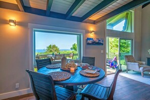 Dining - Puamana 16B (Princeville)