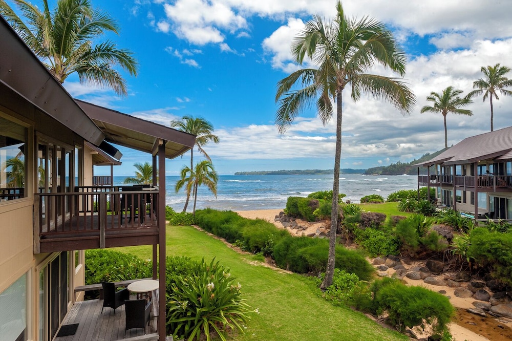 Hanalei Colony Resort by null