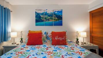 Condo, 1 King Bed, Balcony, Ocean View (302) | 1 bedroom, individually decorated, individually furnished