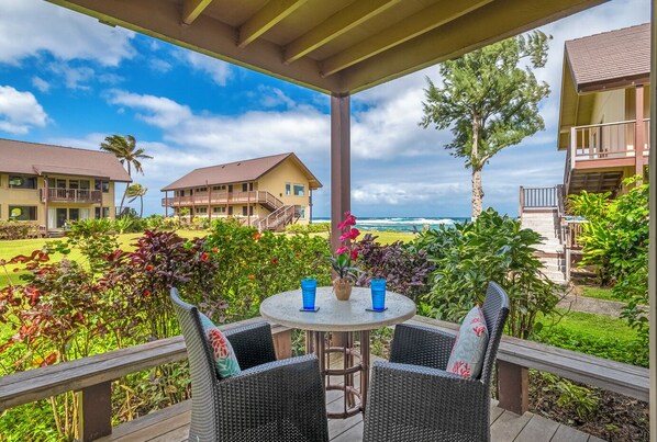 Condo, Multiple Beds, Hot Tub, Ocean View (E1) | Outdoor dining