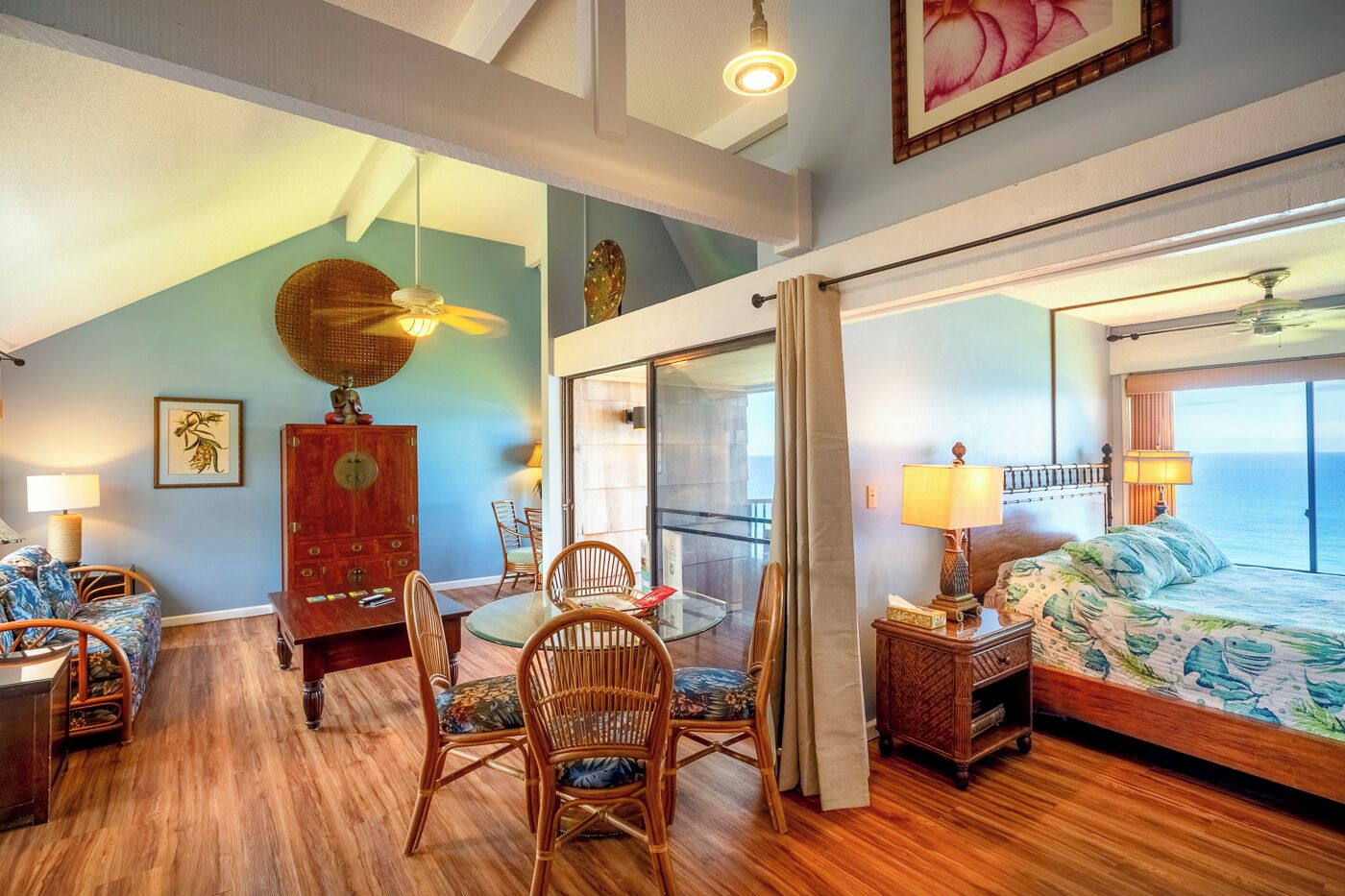 Condo, Multiple Beds, Balcony, Ocean View (D7) | 2 bedrooms, individually decorated, individually furnished, bed sheets