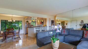 Appart'hÎtel, plusieurs lits, bain à remous, vue montagne (8H) | Coin séjour