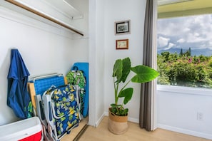 Condo, Multiple Beds, Balcony, Mountain View (2201) | Interior