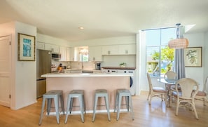 Condo, Multiple Beds, Balcony, Mountain View (2201) | Private kitchen - Alii Kai 2201 (Princeville)