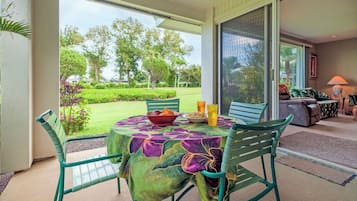 Appartement, meerdere bedden, hot tub, uitzicht op oceaan (411) | Dineren