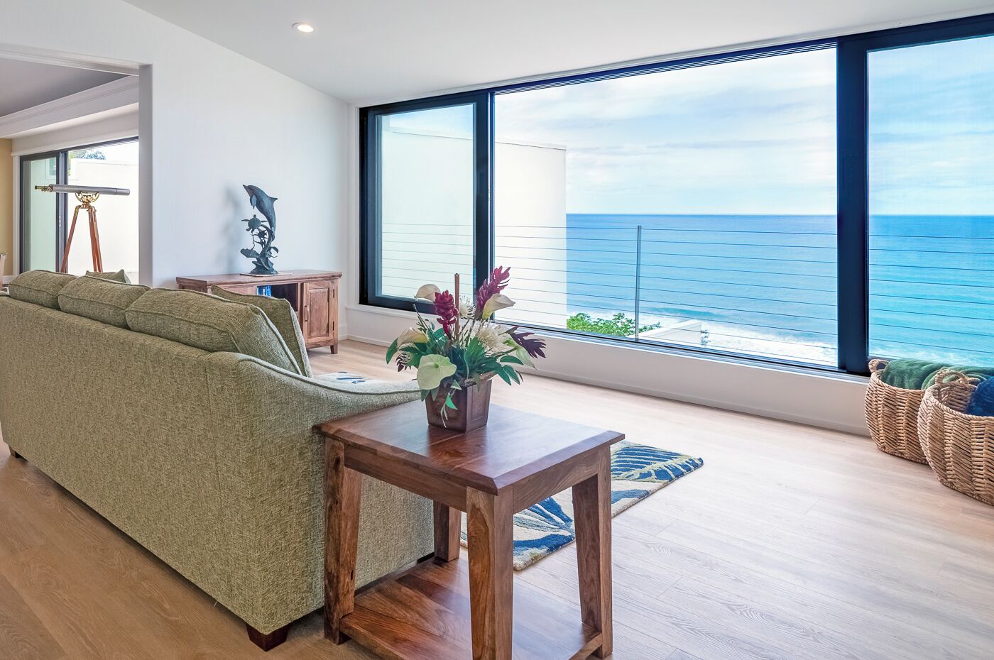 Apartment, Mehrere Betten, Whirlpool, Meerblick (405) | Wohnbereich