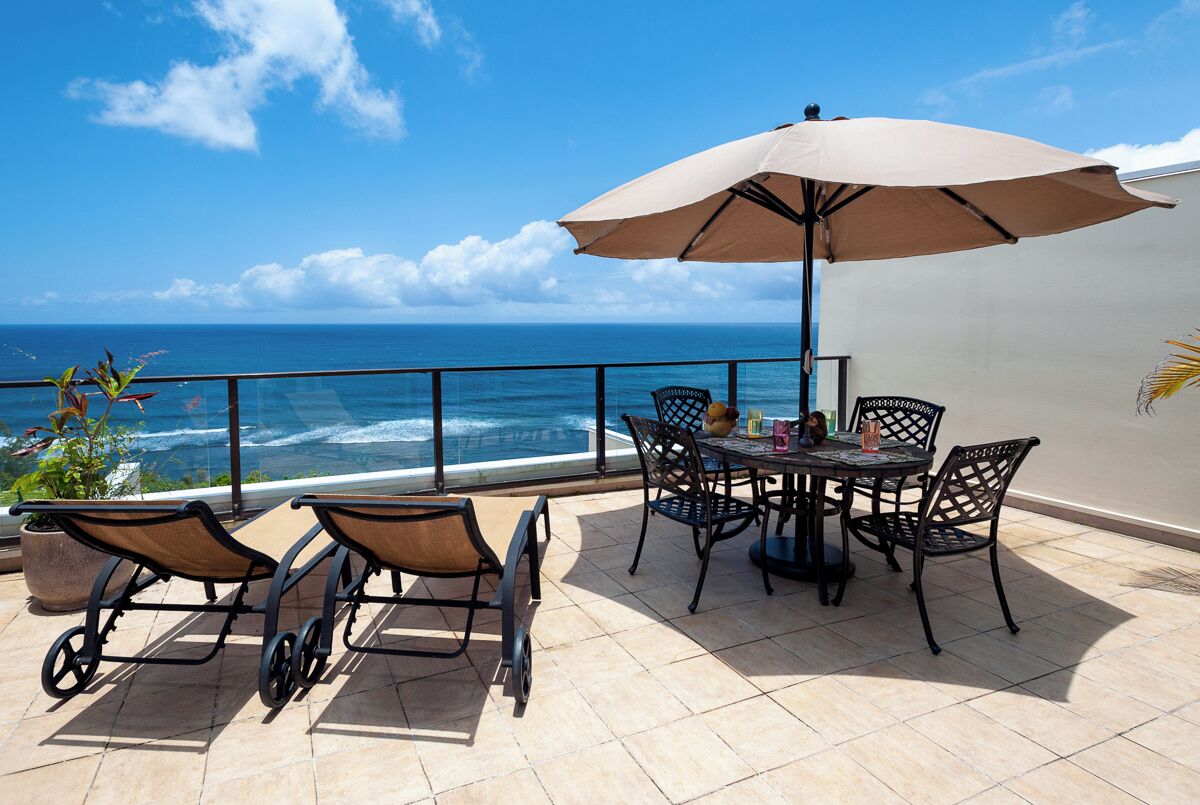 Condo, Multiple Beds, Jetted Tub, Ocean View (405) | Outdoor dining