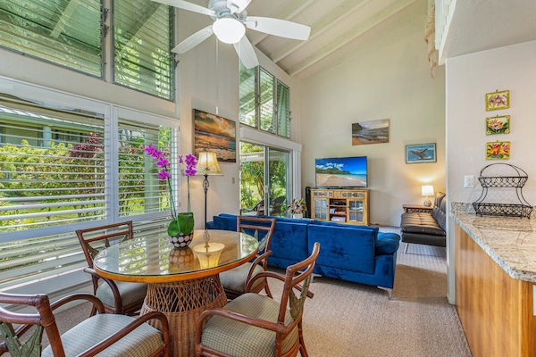 Condo, Multiple Beds, Patio, Pool View (9C) | Interior