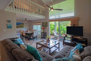Condo, Multiple Beds, Patio, Garden View (25B) | Living area | MP3 dock
