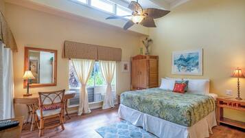 Condo, Multiple Beds, Patio, Garden View (25A) | 2 bedrooms, individually decorated, individually furnished, bed sheets