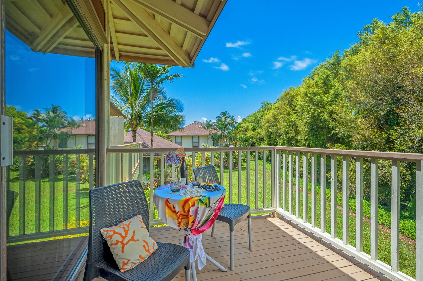 Leilighet, 1 kingsize-seng, balkong, hageutsikt (210B) | Overnattingsstedets uteområder