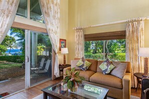 Condo, Multiple Beds, Patio, Garden View (21D) | Living area