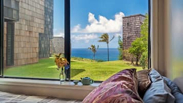 Condo, varias camas, patio, vista a la playa ( F1) | Interior