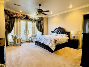 5 bedrooms, WiFi, bed sheets
