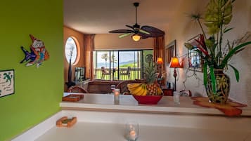 Apartment, Mehrere Betten, Balkon, Meerblick (24) | Speisen