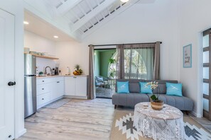 Condo, Plusieurs lits, patio, vue sur le terrain de golf (16) | Aire de séjour