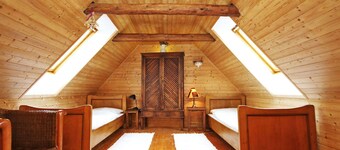 Belle maison de vacances privée pour 6 personnes avec WIFI, bain à remous et TV