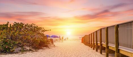 Sunset on Siesta Key beach.